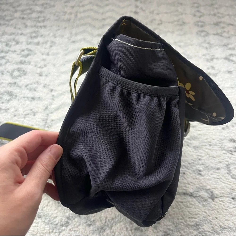 Sherpani Milli Crossbody Bag Nylon Messenger Bag Diaper Travel Bag Green/Blue - Picture 13 of 14